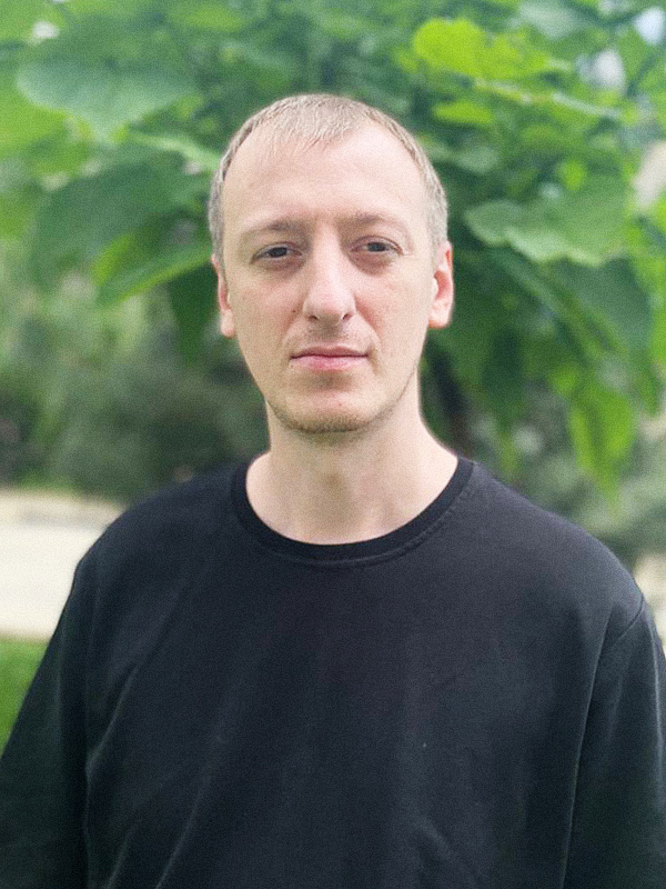 Nikolaev.jpg Nikolaev.jpg