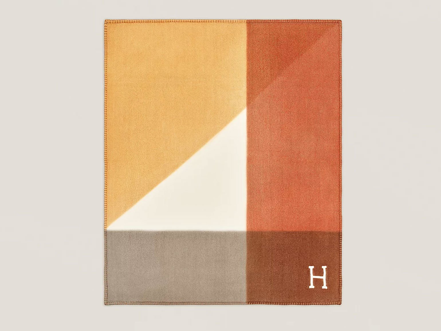 подарочный плед Hermes с вышивкой